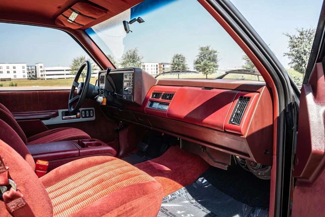 1990 Chevrolet 454 SS - Image 27 of 31
