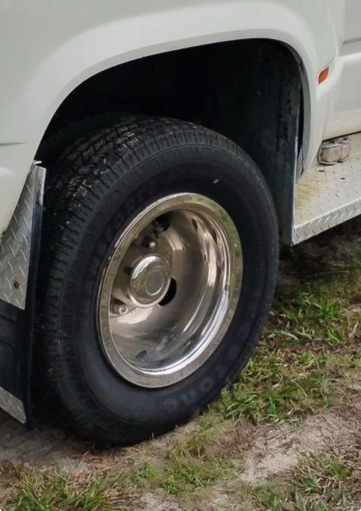 1990 Chevrolet C/K 4th Gen - Image 2 of 19