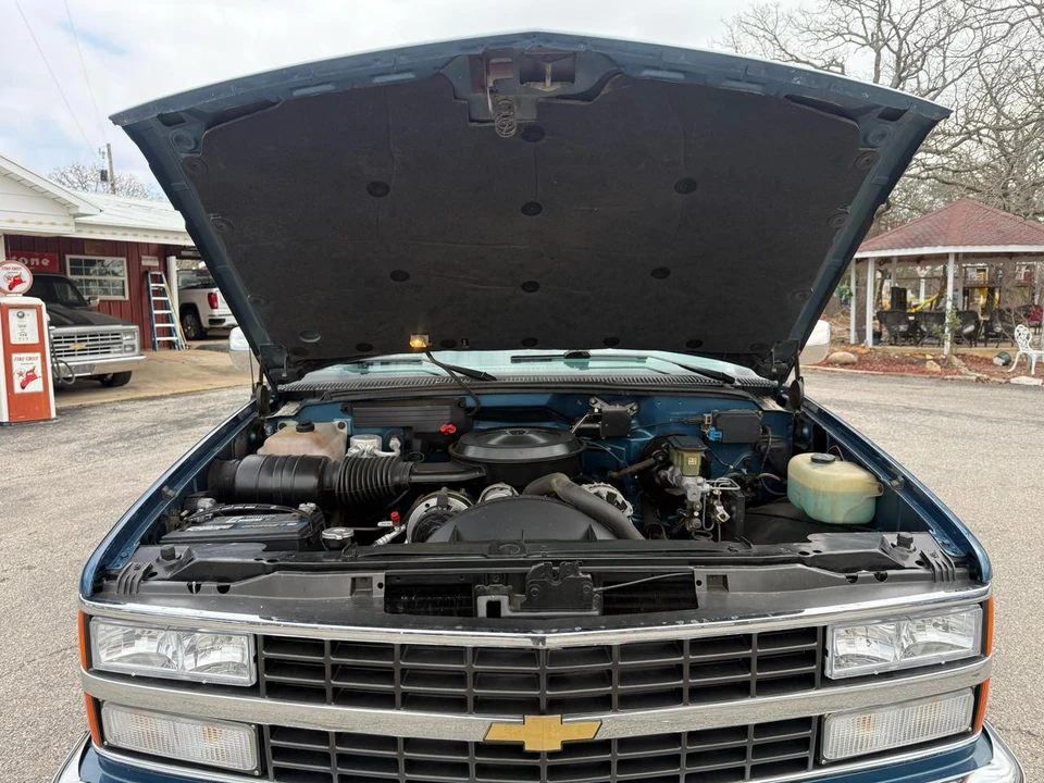 1990 Chevrolet C/K 4th Gen - Image 12 of 31