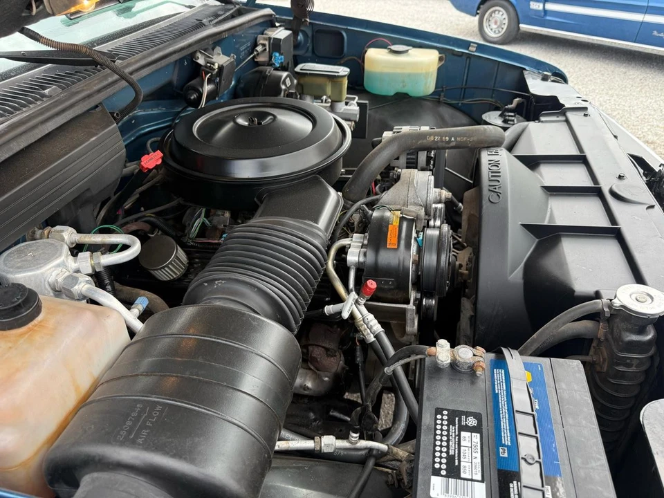 1990 Chevrolet C/K 4th Gen - Image 16 of 31