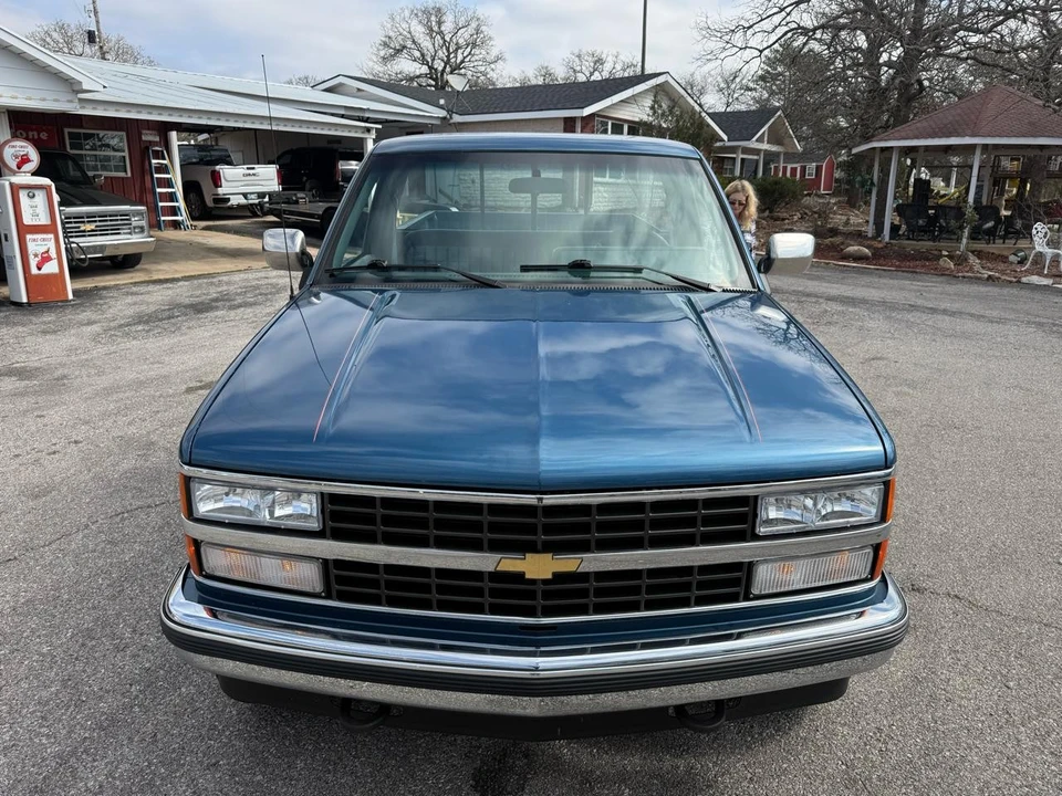 1990 Chevrolet C/K 4th Gen - Image 7 of 31