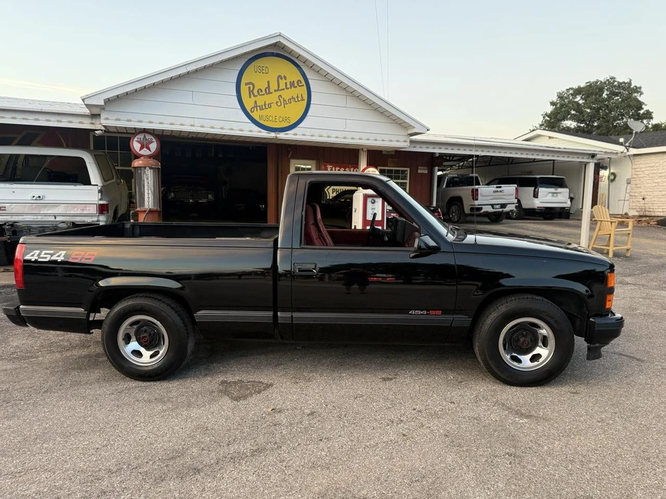 1990 Chevrolet C/K 4th Gen - Image 4 of 31