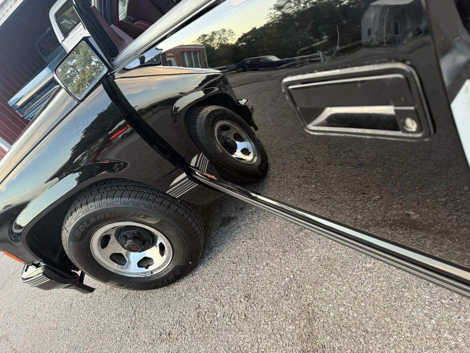 1990 Chevrolet C/K 4th Gen - Image 26 of 31