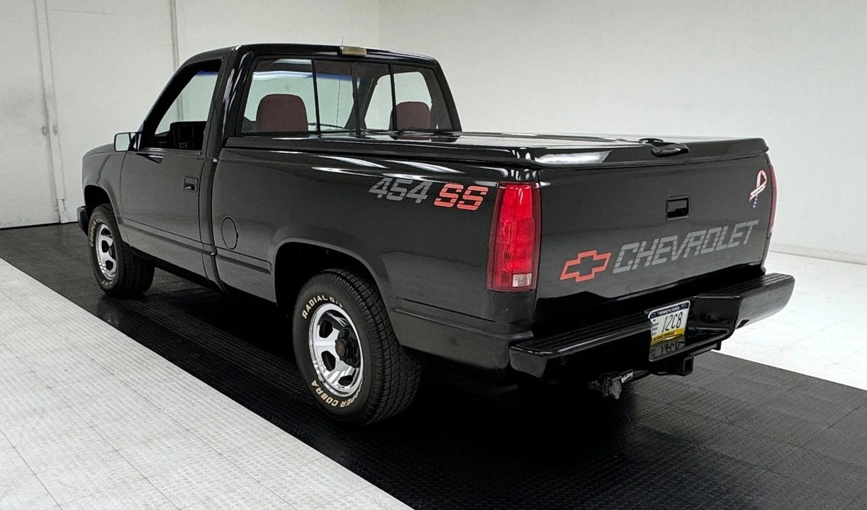 1990 Chevrolet 454 SS - Image 3 of 31