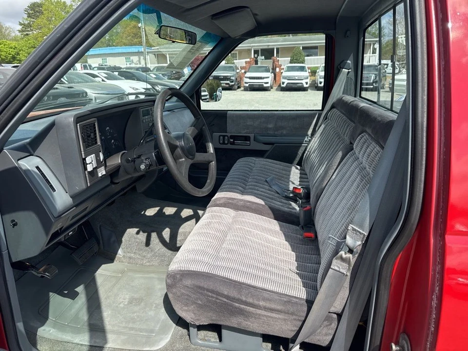1990 Chevrolet C/K 4th Gen - Image 9 of 21