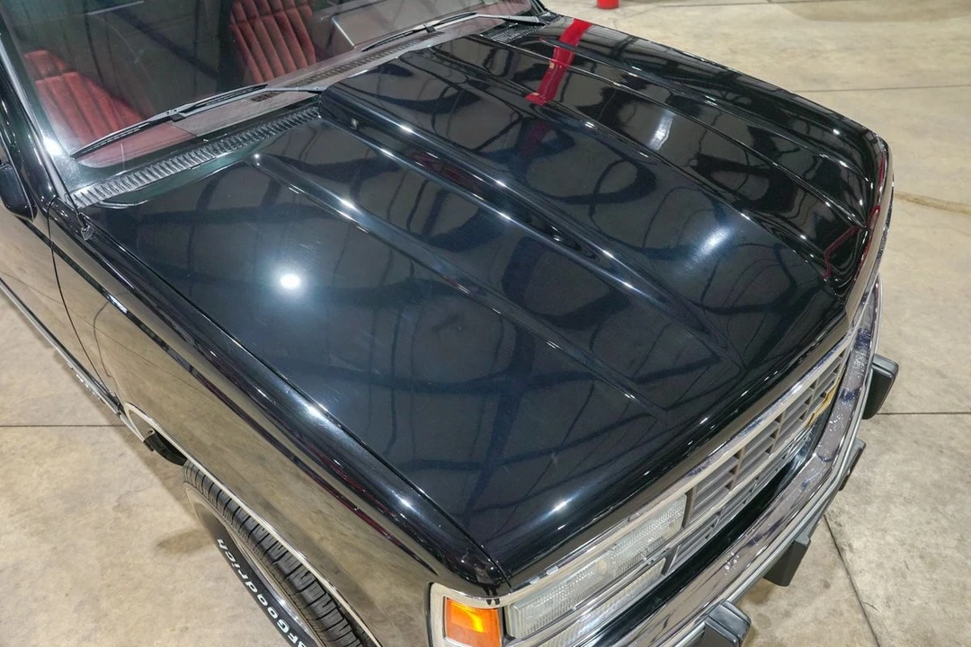1990 Chevrolet C/K 4th Gen - Image 18 of 31