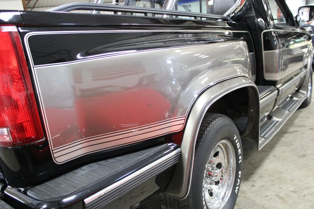 1990 Chevrolet C/K 4th Gen - Image 12 of 31