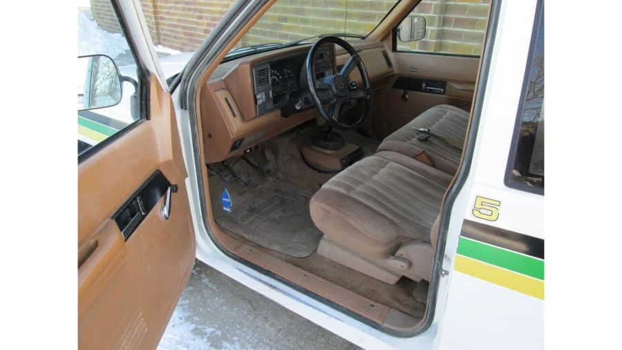 1990 Chevrolet C/K 4th Gen - Image 13 of 19