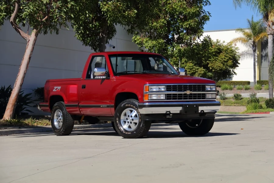 1990 Chevrolet C/K 4th Gen - Image 22 of 31