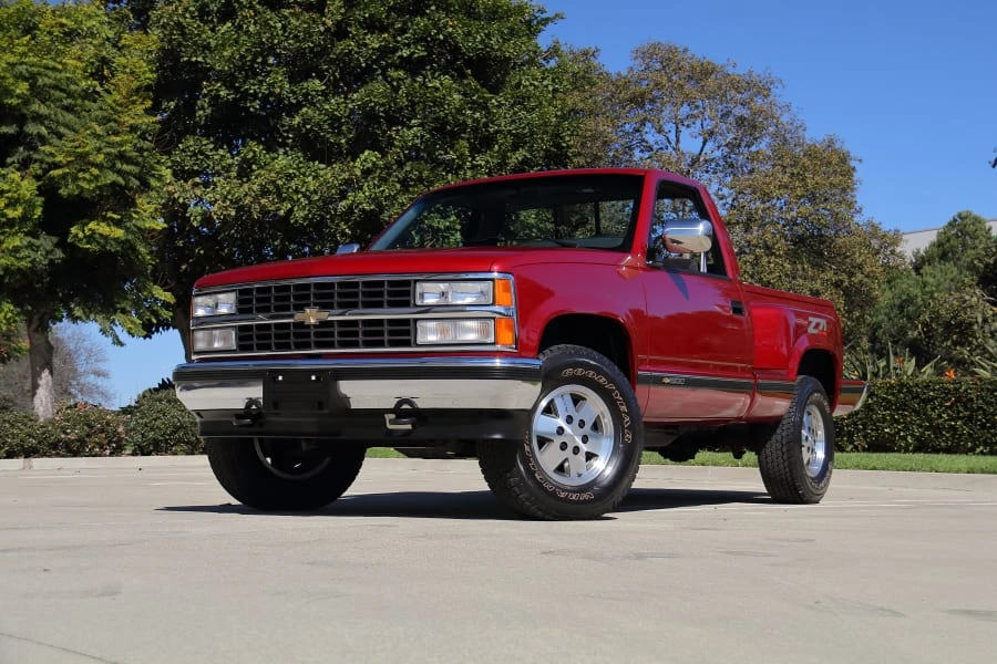 1990 Chevrolet C/K 4th Gen - Image 18 of 31
