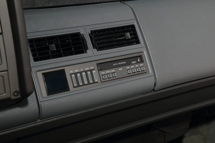 1990 Chevrolet C/K 4th Gen - Image 27 of 31