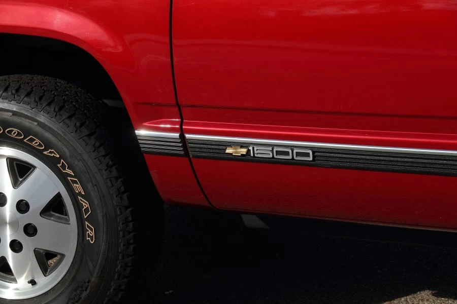 1990 Chevrolet C/K 4th Gen - Image 16 of 31