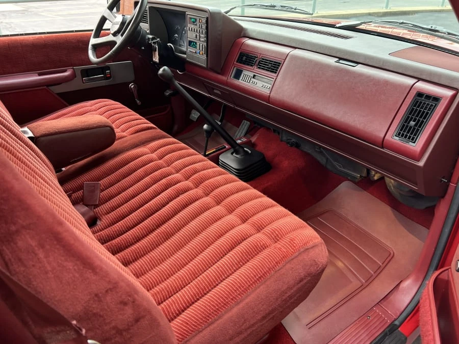 1990 Chevrolet C/K 4th Gen - Image 5 of 9