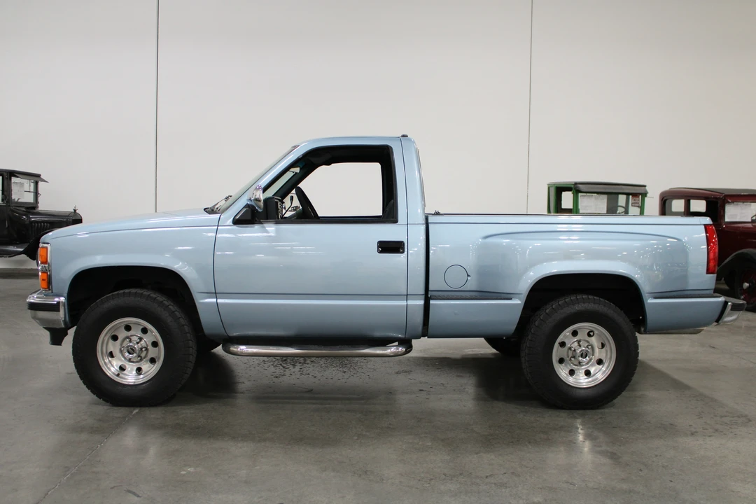 1990 Chevrolet C/K 4th Gen - Image 5 of 31