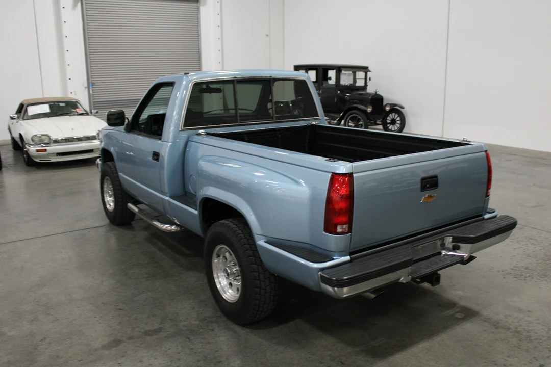1990 Chevrolet C/K 4th Gen - Image 9 of 31