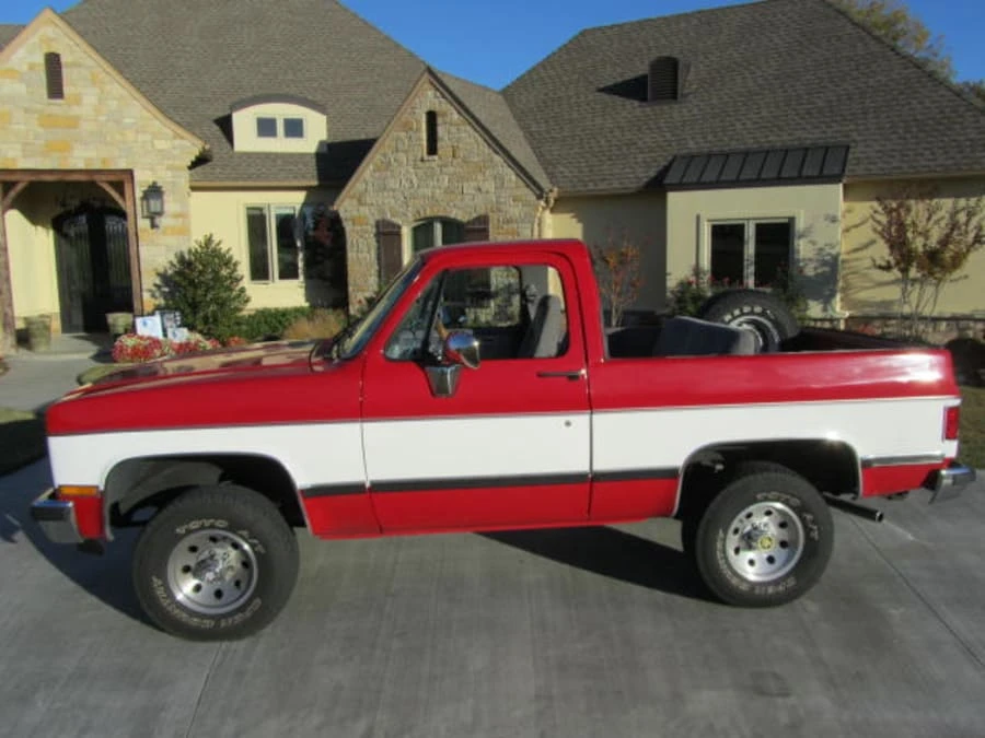 1990 Chevrolet K5 Blazer 2nd Gen - Image 9 of 10
