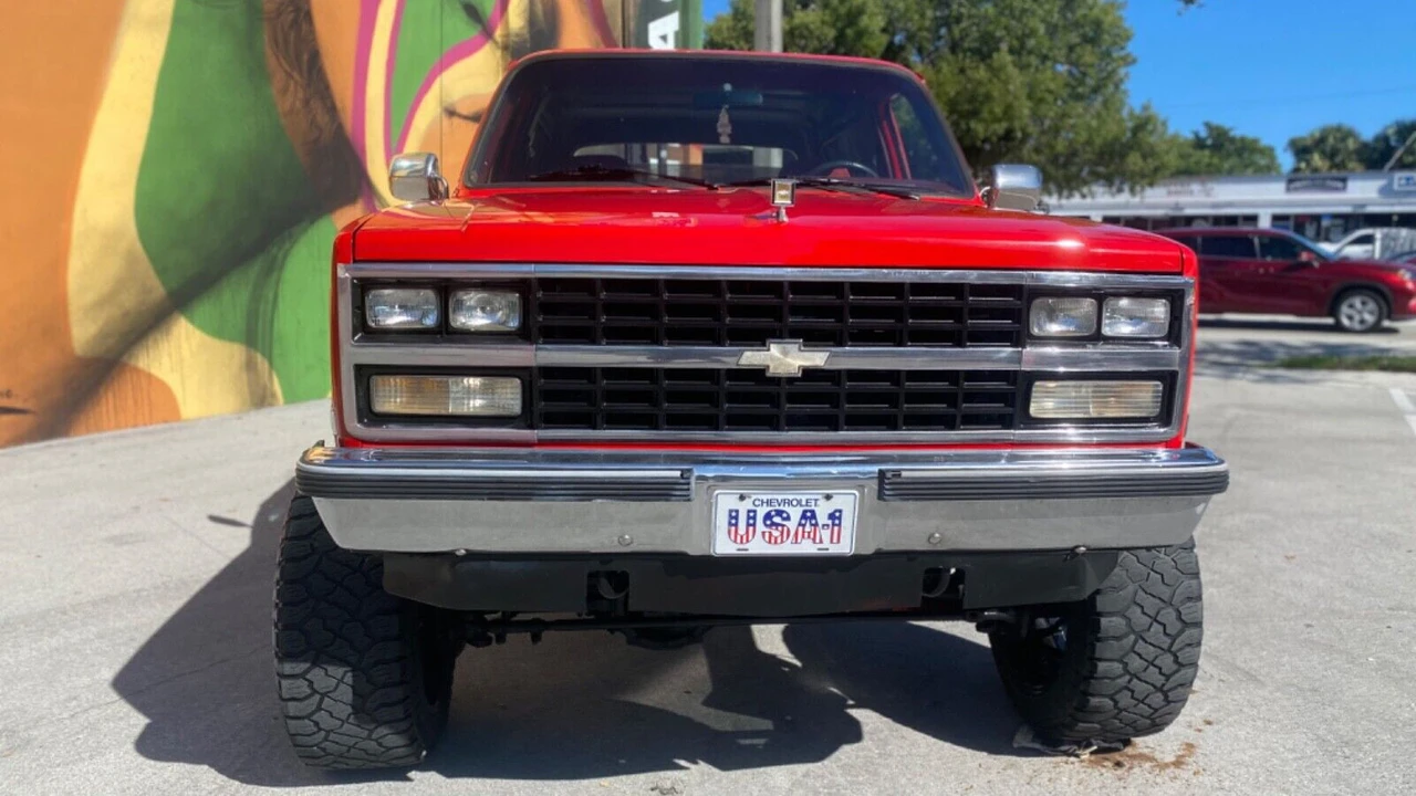 1990 Chevrolet K5 Blazer 2nd Gen - Image 12 of 16