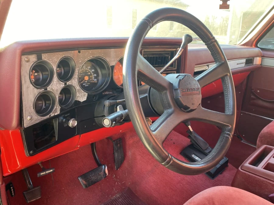 1990 Chevrolet K5 Blazer 2nd Gen - Image 7 of 11