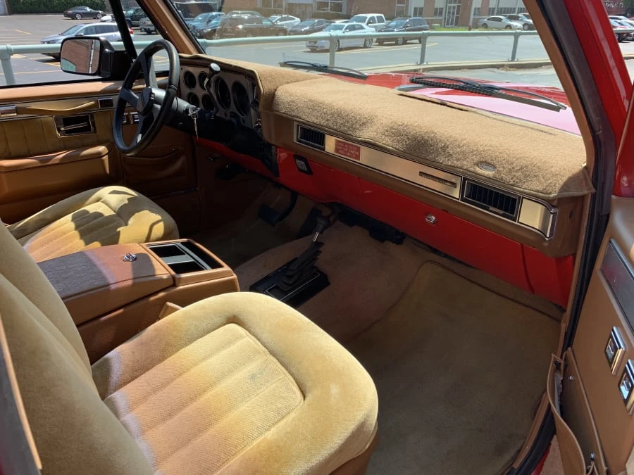 1990 Chevrolet K5 Blazer 2nd Gen - Image 6 of 8