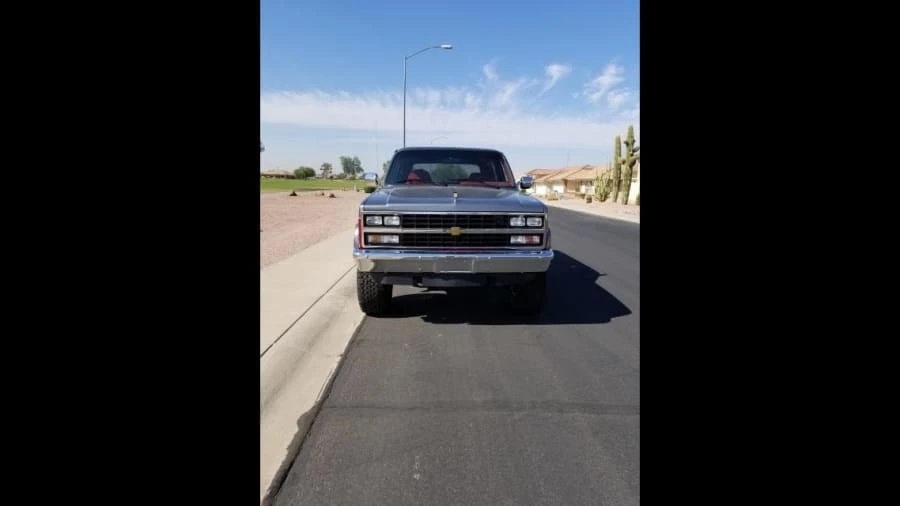 1990 Chevrolet K5 Blazer 2nd Gen - Image 3 of 12