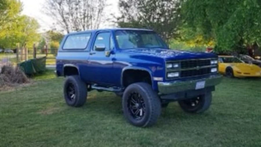 1990 Chevrolet K5 Blazer 2nd Gen - Image 3 of 4