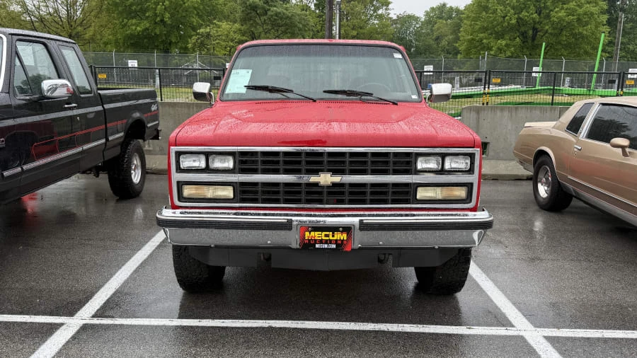 1990 Chevrolet K5 Blazer 2nd Gen - Image 3 of 7