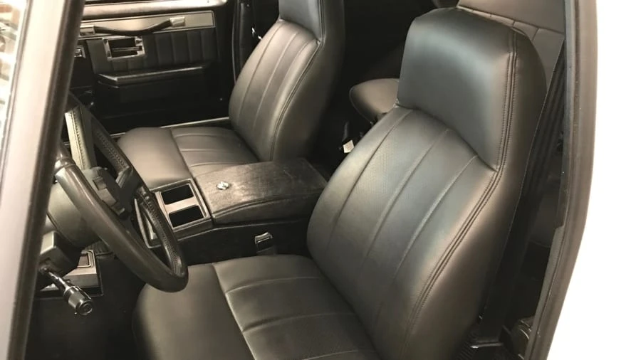 1990 Chevrolet K5 Blazer 2nd Gen - Image 8 of 11