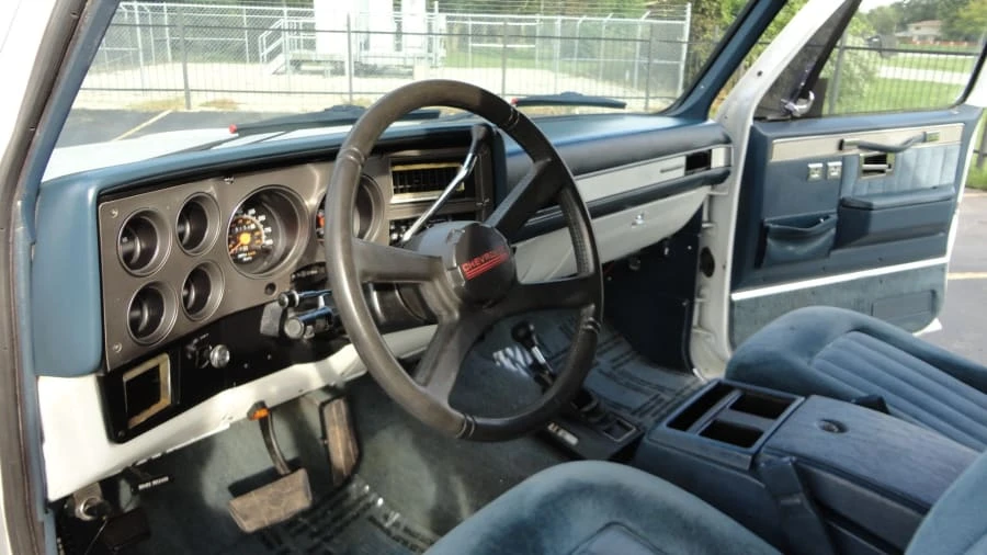 1990 Chevrolet K5 Blazer 2nd Gen - Image 5 of 10