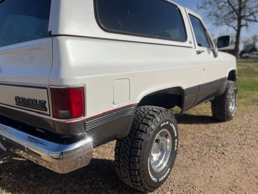1990 Chevrolet K5 Blazer 2nd Gen - Image 5 of 6