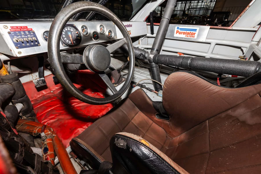 1990 Chevrolet Lumina - Image 22 of 31
