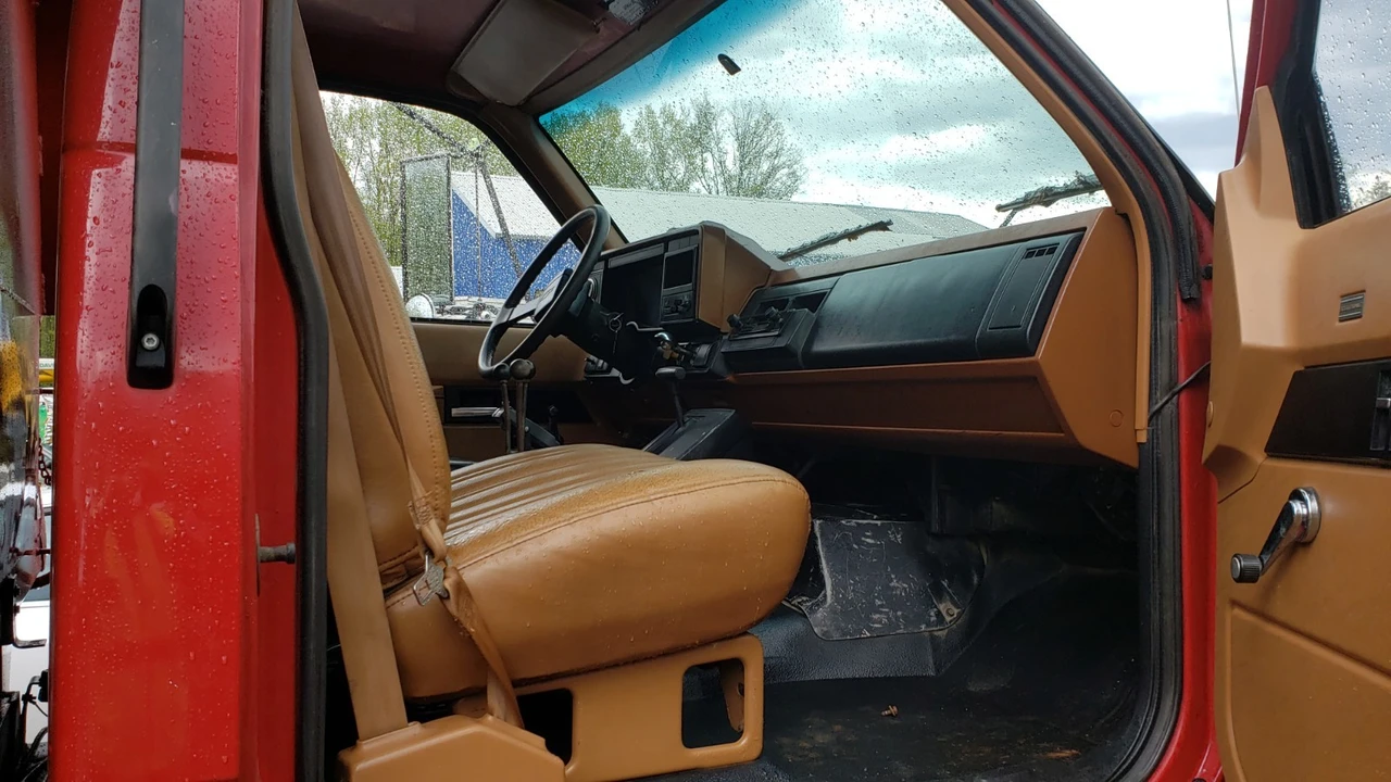 1990 Chevrolet Kodiak - Image 8 of 8