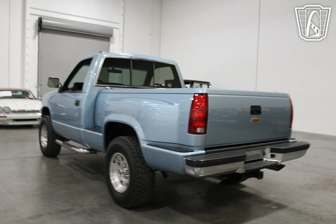 1990 Chevrolet C/K 4th Gen - Image 15 of 21