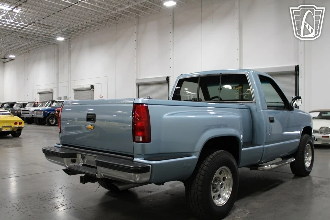 1990 Chevrolet C/K 4th Gen - Image 17 of 21