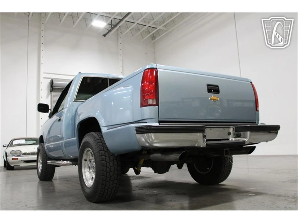 1990 Chevrolet C/K 4th Gen - Image 21 of 31