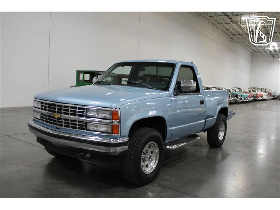 1990 Chevrolet C/K 4th Gen - Image 11 of 31