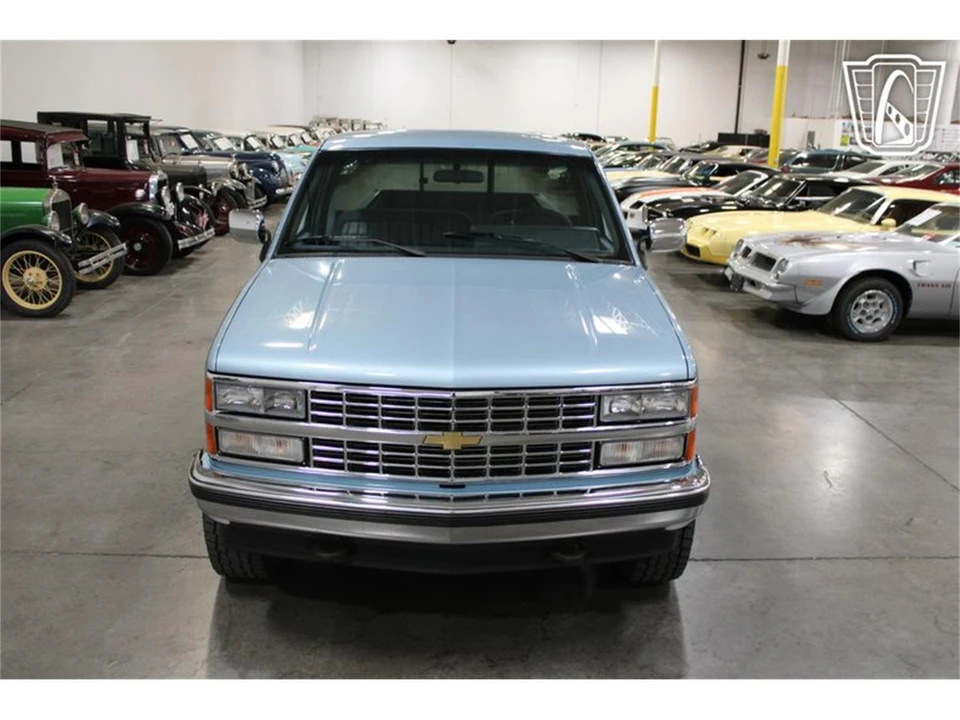 1990 Chevrolet C/K 4th Gen - Image 2 of 31