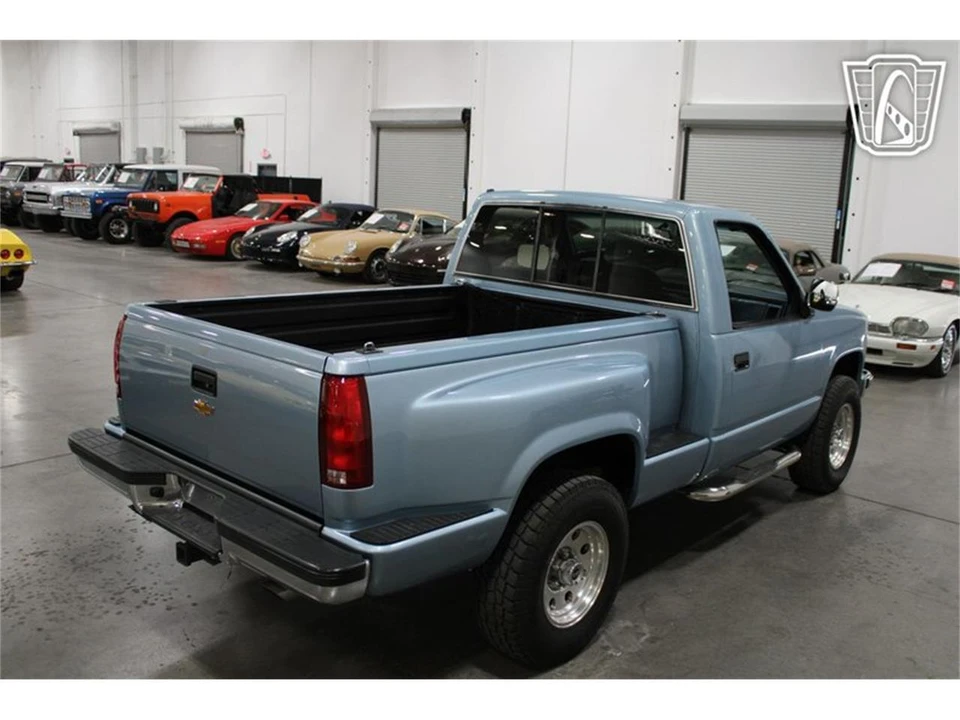 1990 Chevrolet C/K 4th Gen - Image 7 of 31
