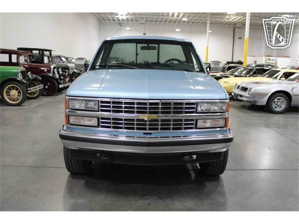 1990 Chevrolet C/K 4th Gen - Image 10 of 31