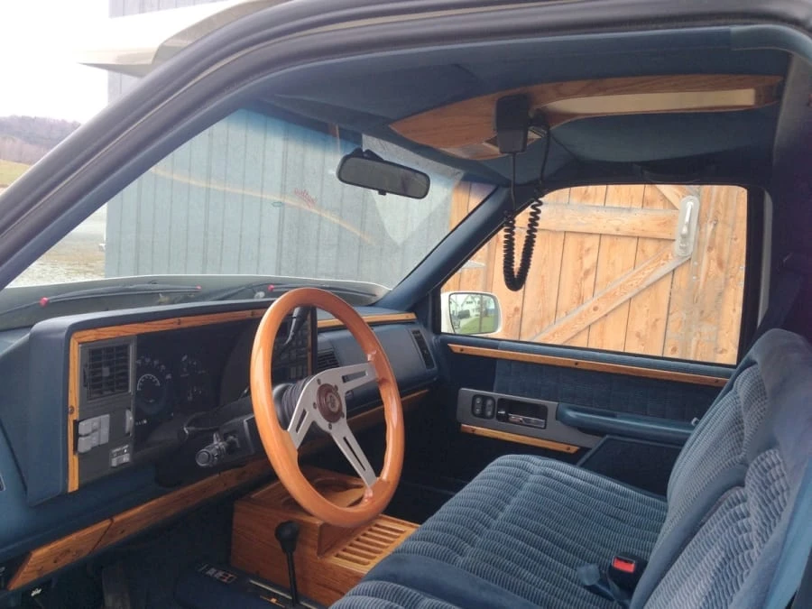 1990 Chevrolet C/K 4th Gen - Image 4 of 10