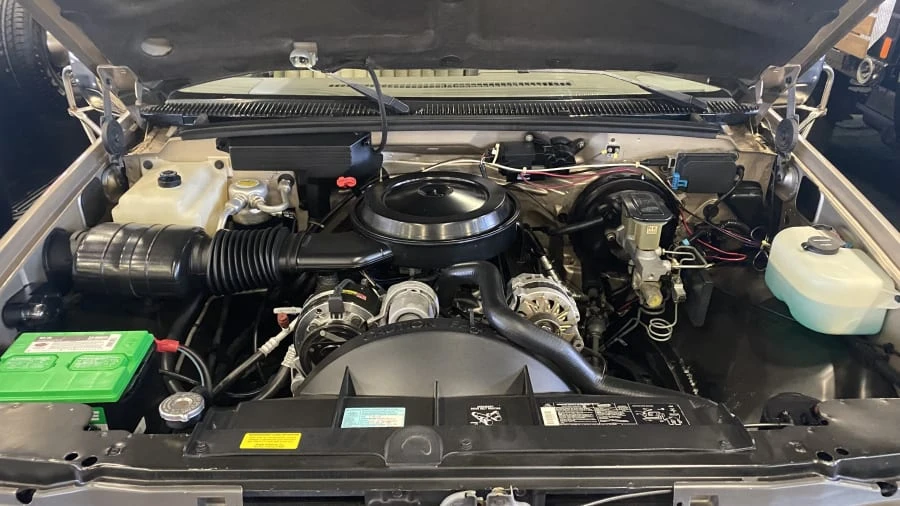 1990 Chevrolet C/K 4th Gen - Image 5 of 6