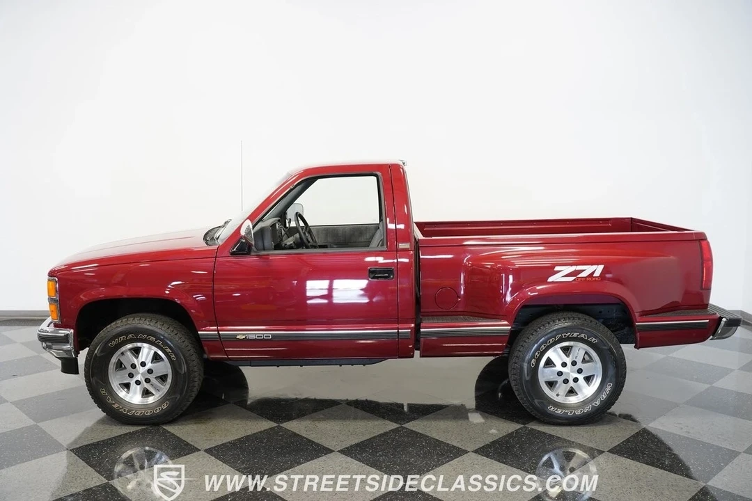 1990 Chevrolet C/K 4th Gen - Image 11 of 12