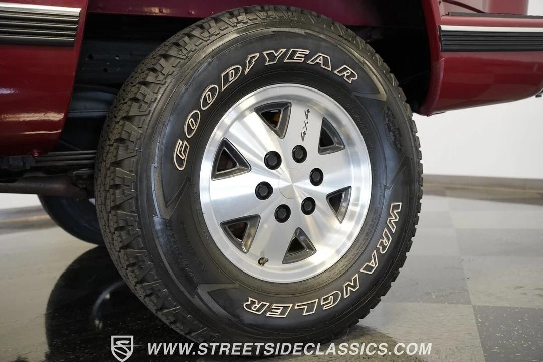 1990 Chevrolet C/K 4th Gen - Image 14 of 21