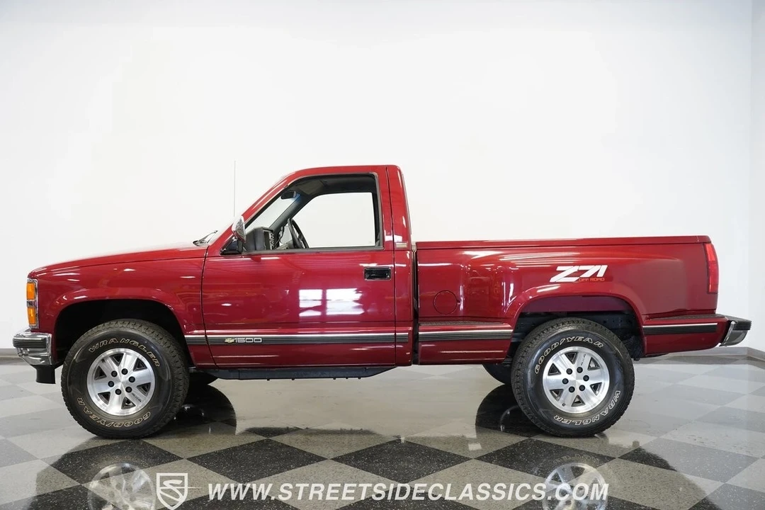 1990 Chevrolet C/K 4th Gen - Image 4 of 12