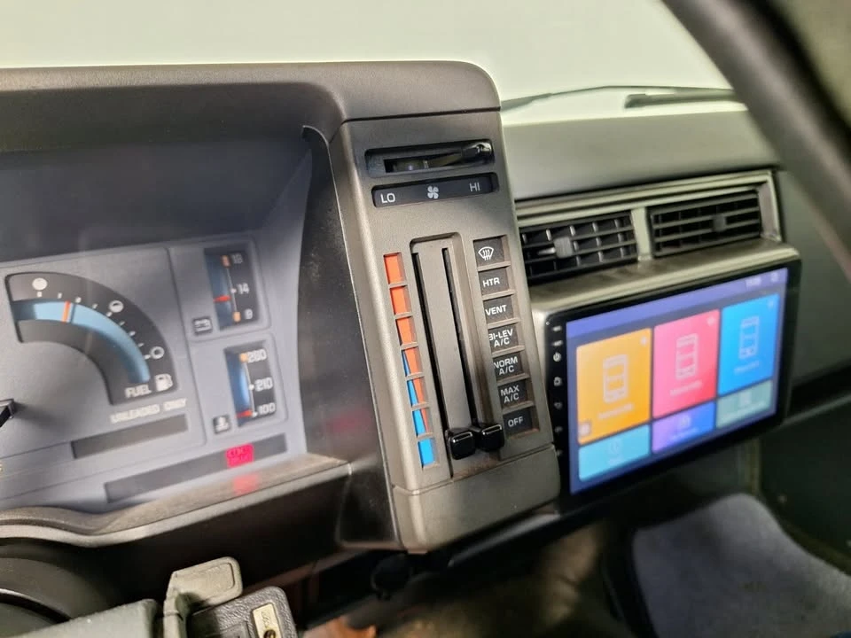 1990 Chevrolet S-10 - Image 9 of 12