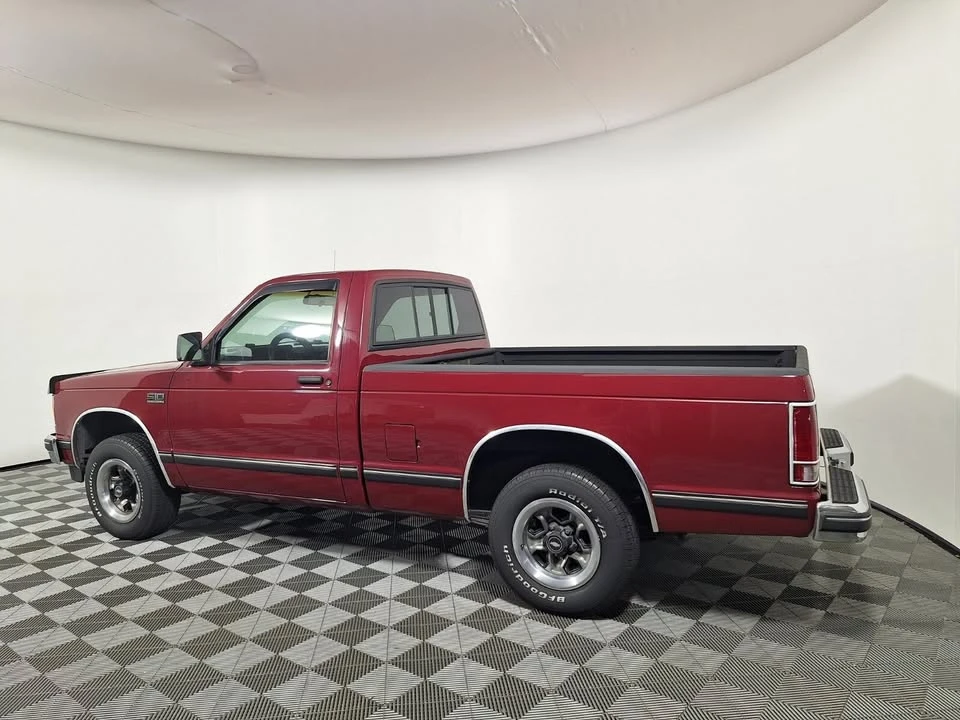 1990 Chevrolet S-10 - Image 4 of 12