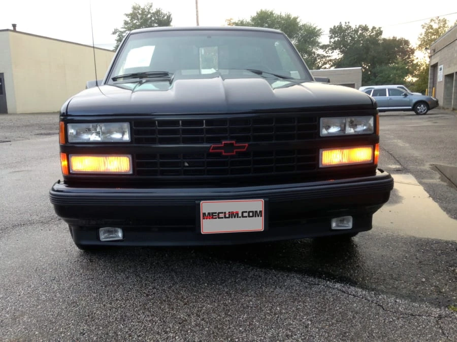 1990 Chevrolet 454 SS - Image 7 of 8