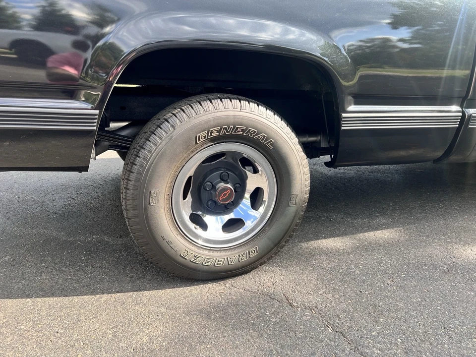 1990 Chevrolet 454 SS - Image 9 of 21