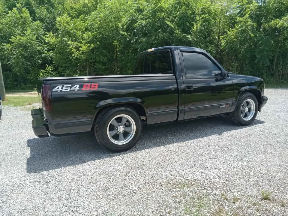 1990 Chevrolet SS - Image 2 of 10