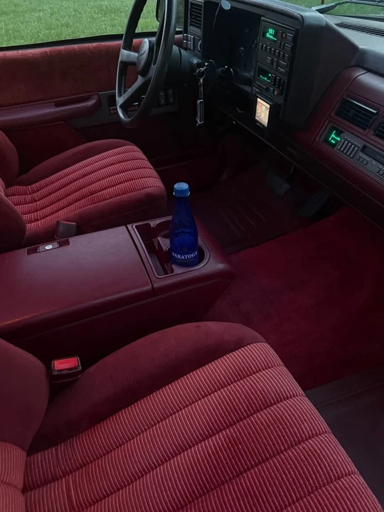1990 Chevrolet SS - Image 4 of 9