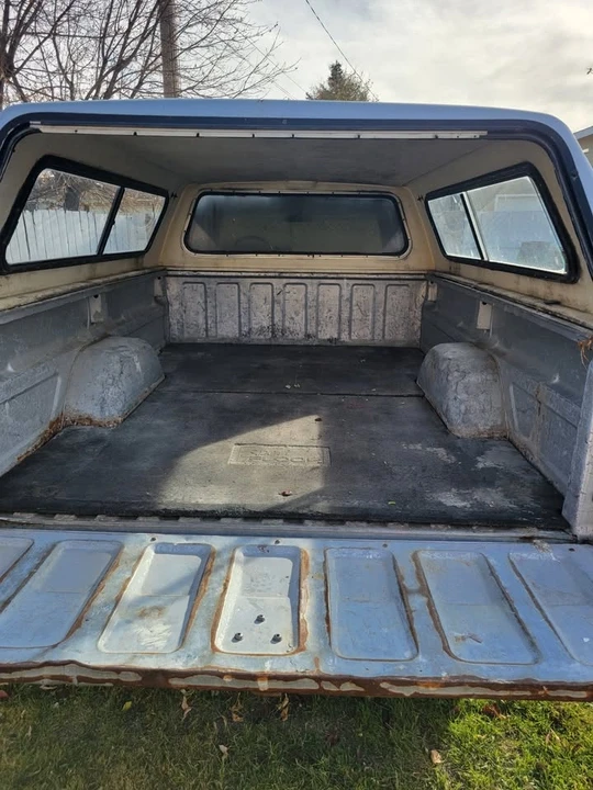 1990 Chevrolet Silverado - Image 15 of 16